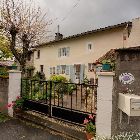 La Maison Des Fleurs Montemboeuf Экстерьер фото