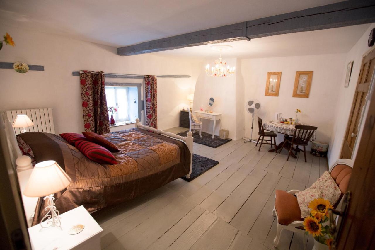 La Maison Des Fleurs Montemboeuf Экстерьер фото