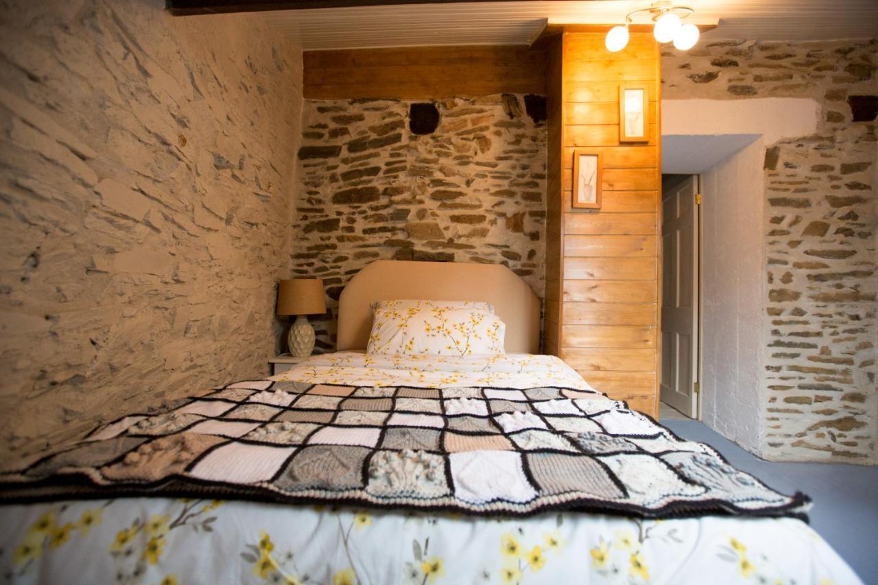 La Maison Des Fleurs Montemboeuf Экстерьер фото